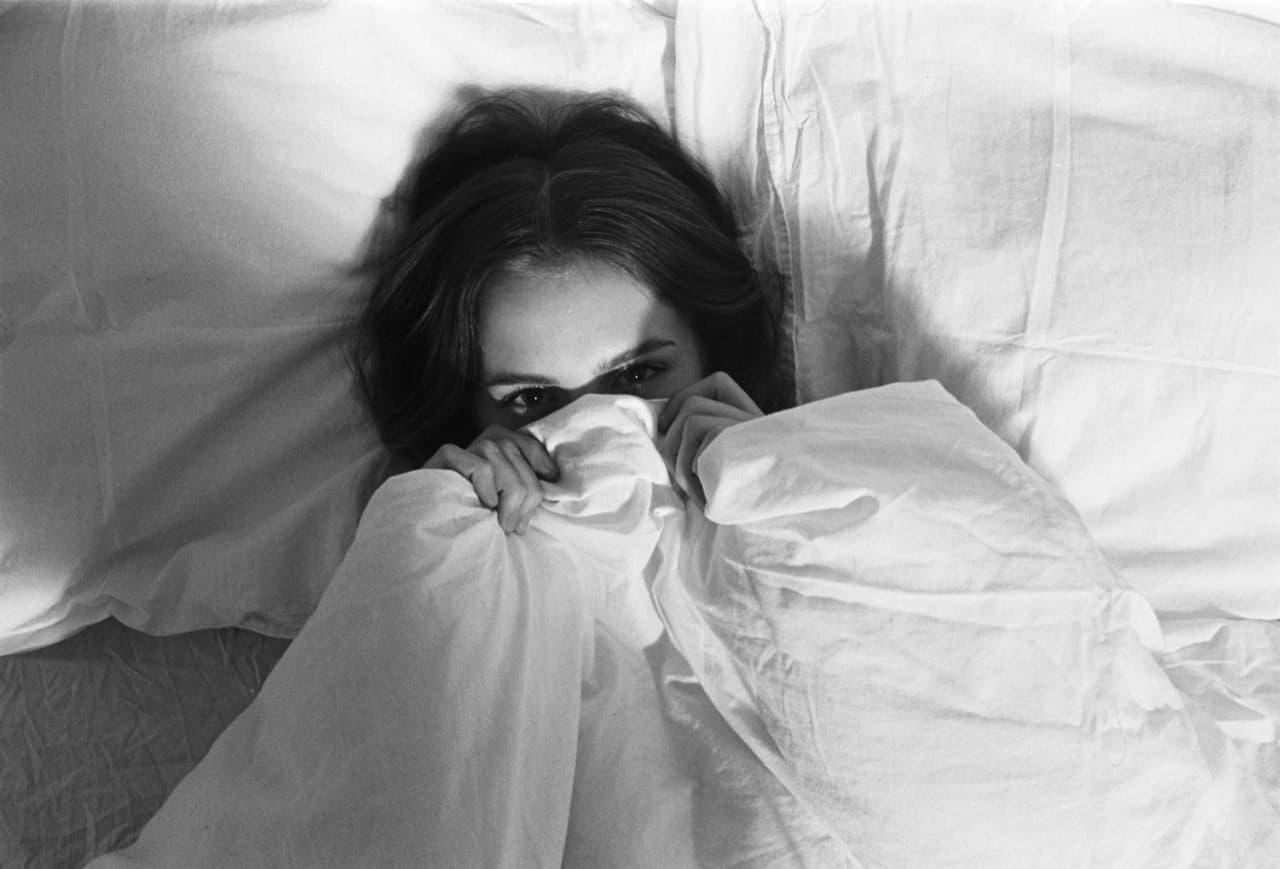 UNE FILLE OUBLIE — 5